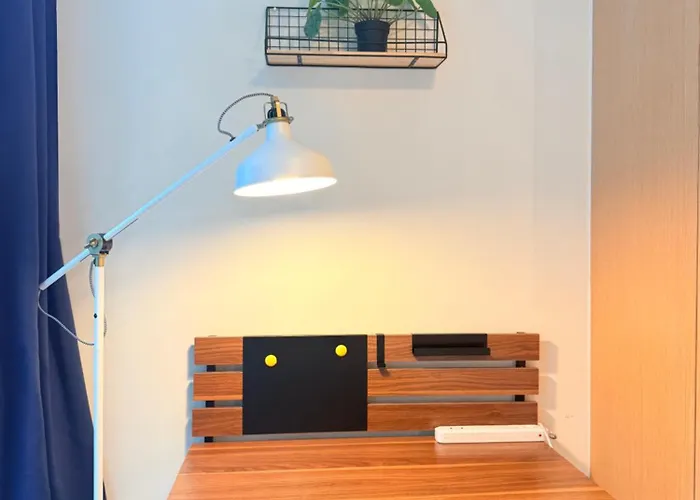 New! Cozy & Stylish 350mbps Near Uptown Mall Backhome1 Apartment