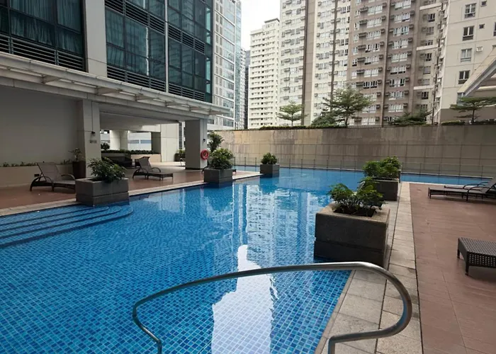 New! Cozy & Stylish 350mbps Near Uptown Mall Backhome1 *
